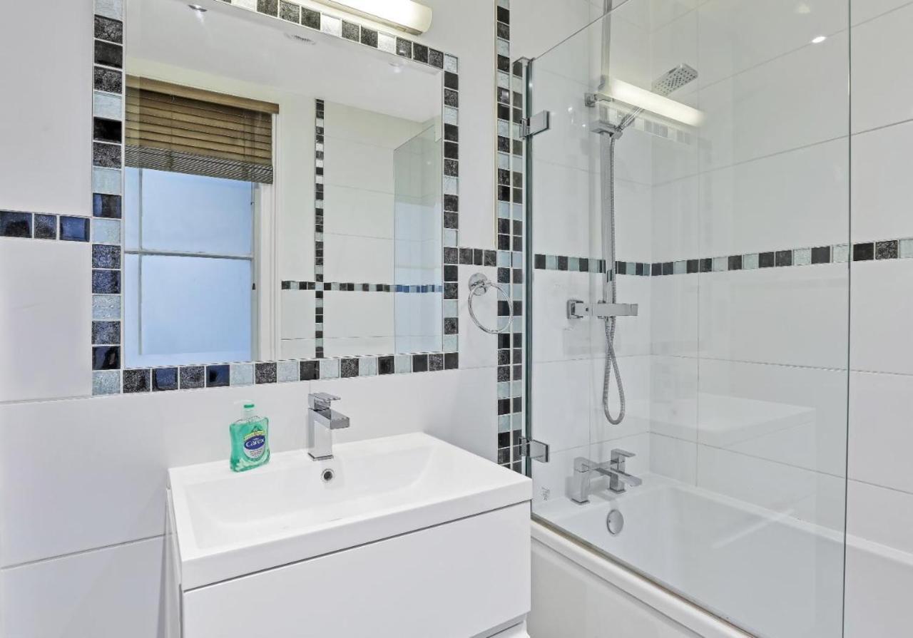 Central Lanes Pad By My Getaways Free Parking For One Car Brighton Exterior photo